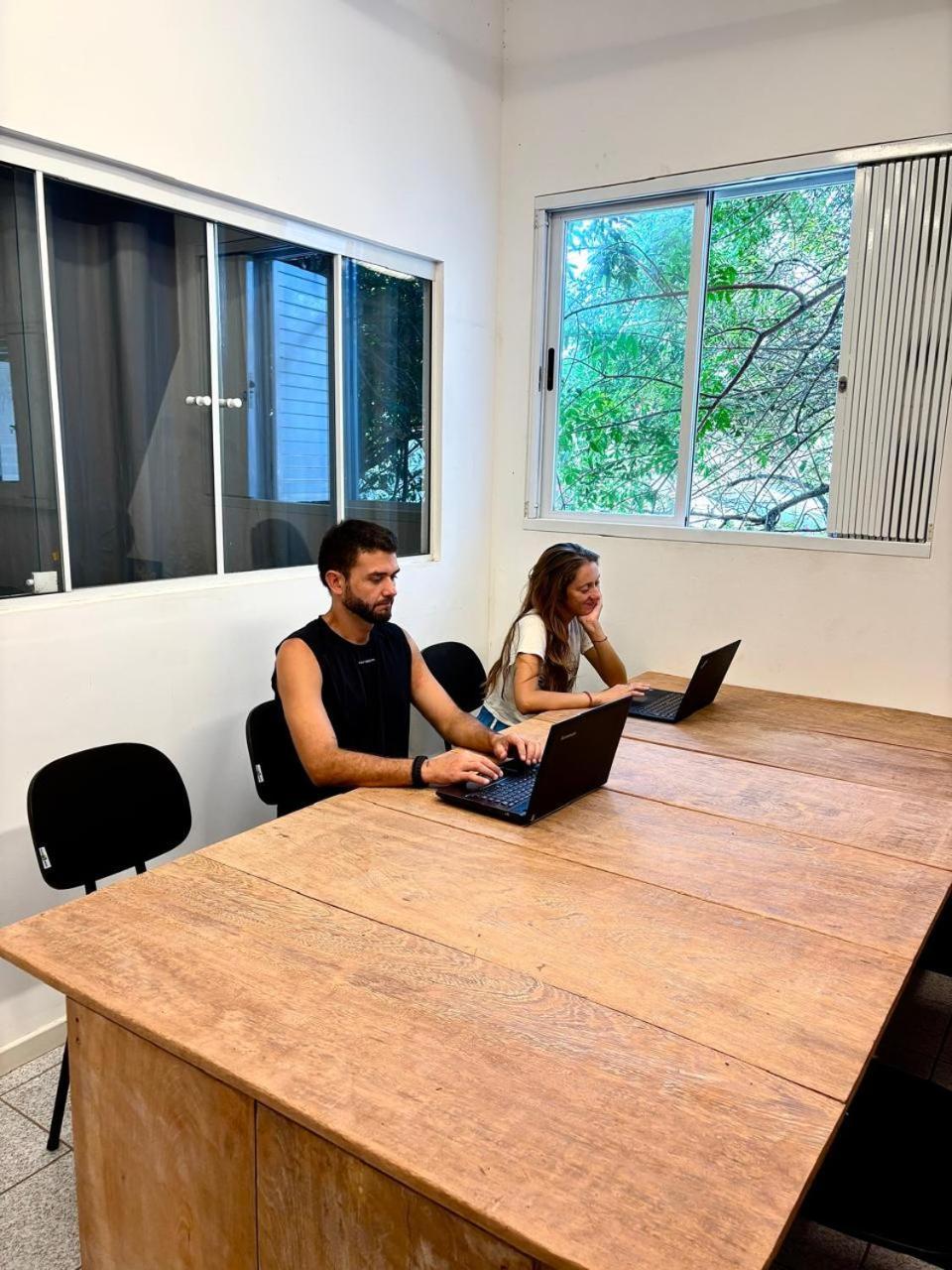 Nomades Vibe Da Ilha - Adventure Hostels & Coworking Florianópolis Exterior foto